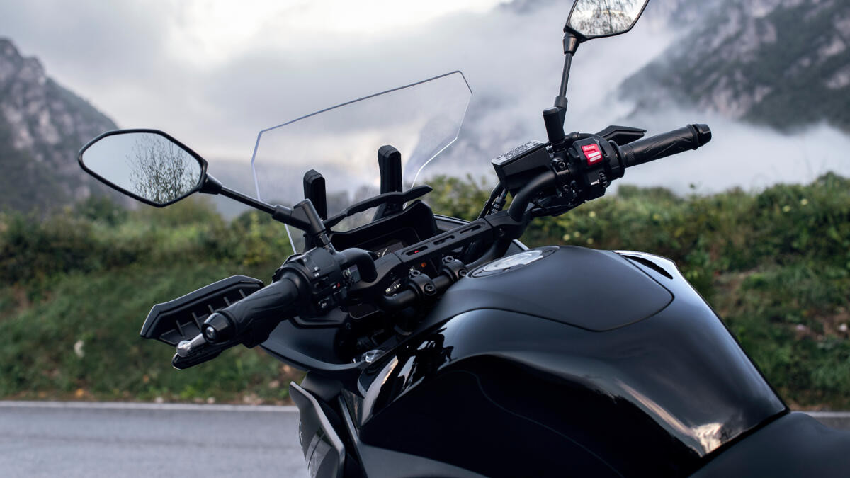 Купити мотоцикл Yamaha Tracer 7 в Україні